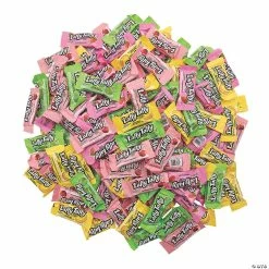 Wholesale ๐ Laffy Taffyยฎ ๐ฌ Candy Assortment - 135 Pc. ๐คฉ